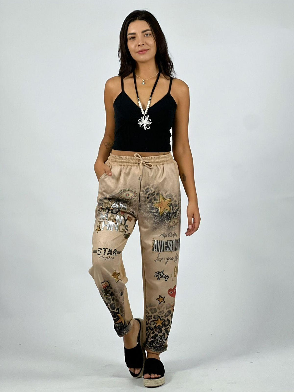 Jogger Gamuza Diseño Estrellas