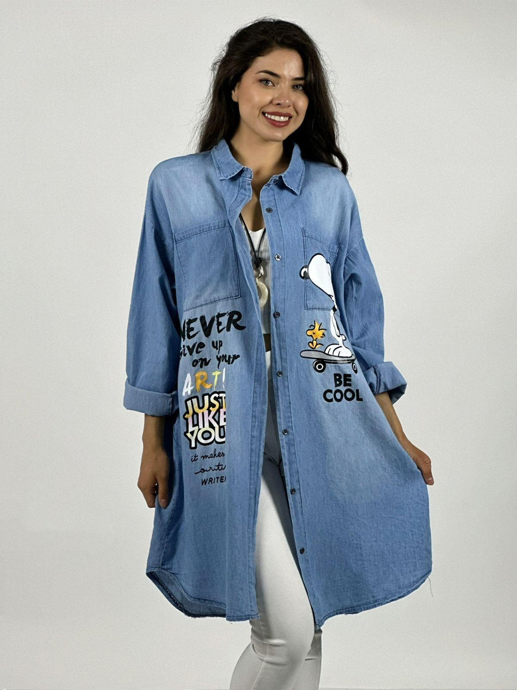 Blusón Mezclilla con Capucha Snoopy