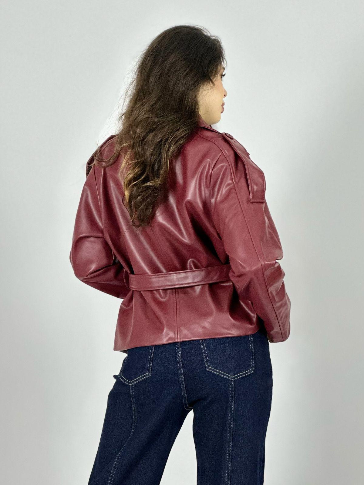 Chaqueta Ecocuero con Cinturón