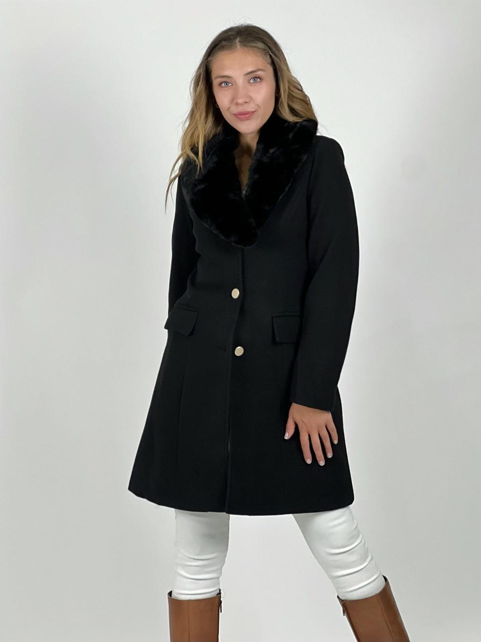 Abrigo de Paño con Cuello Desmontable