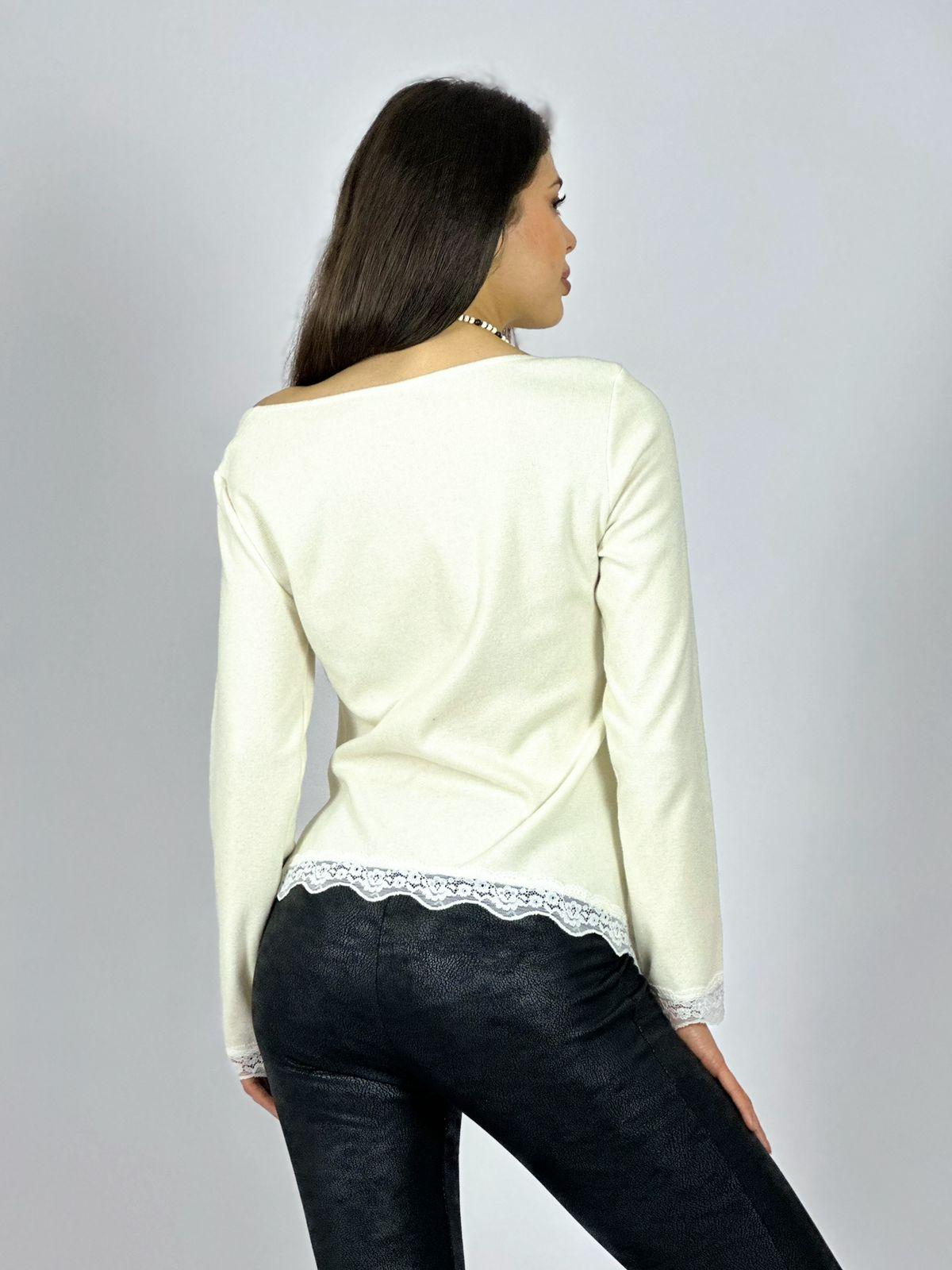 Polera Lanilla Blonda Bordes