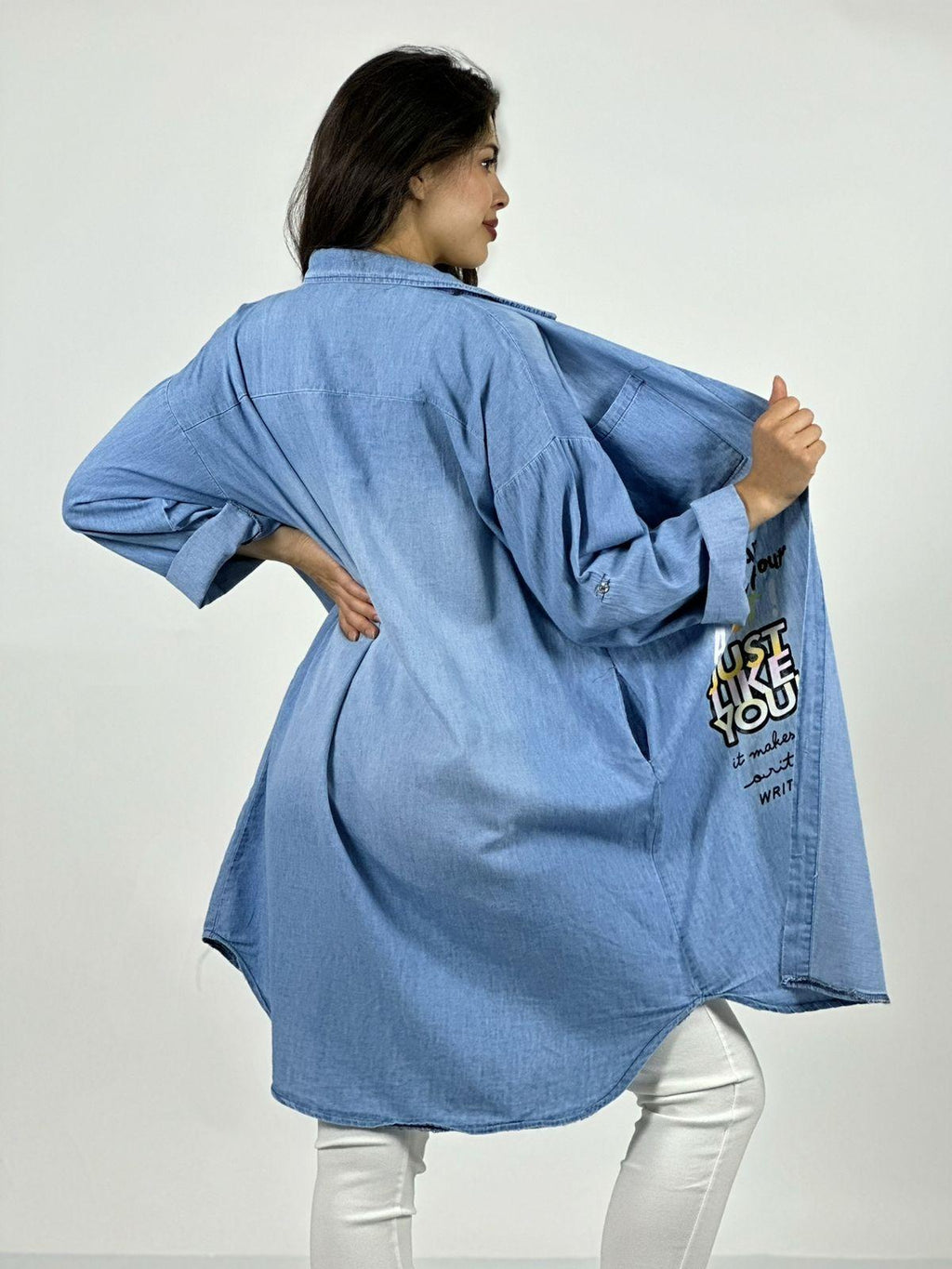 Blusón Mezclilla con Capucha Snoopy