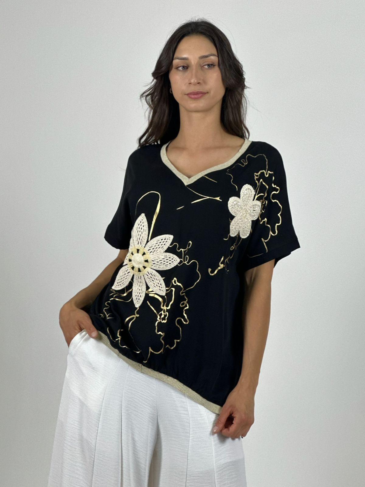 Polera Lino Flor Tejida Lineas Doradas