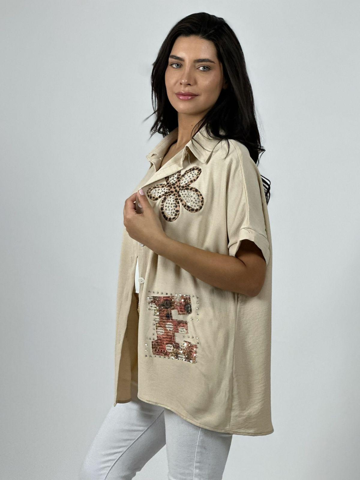 Blusa Crepé Love Print Chic con Brillos