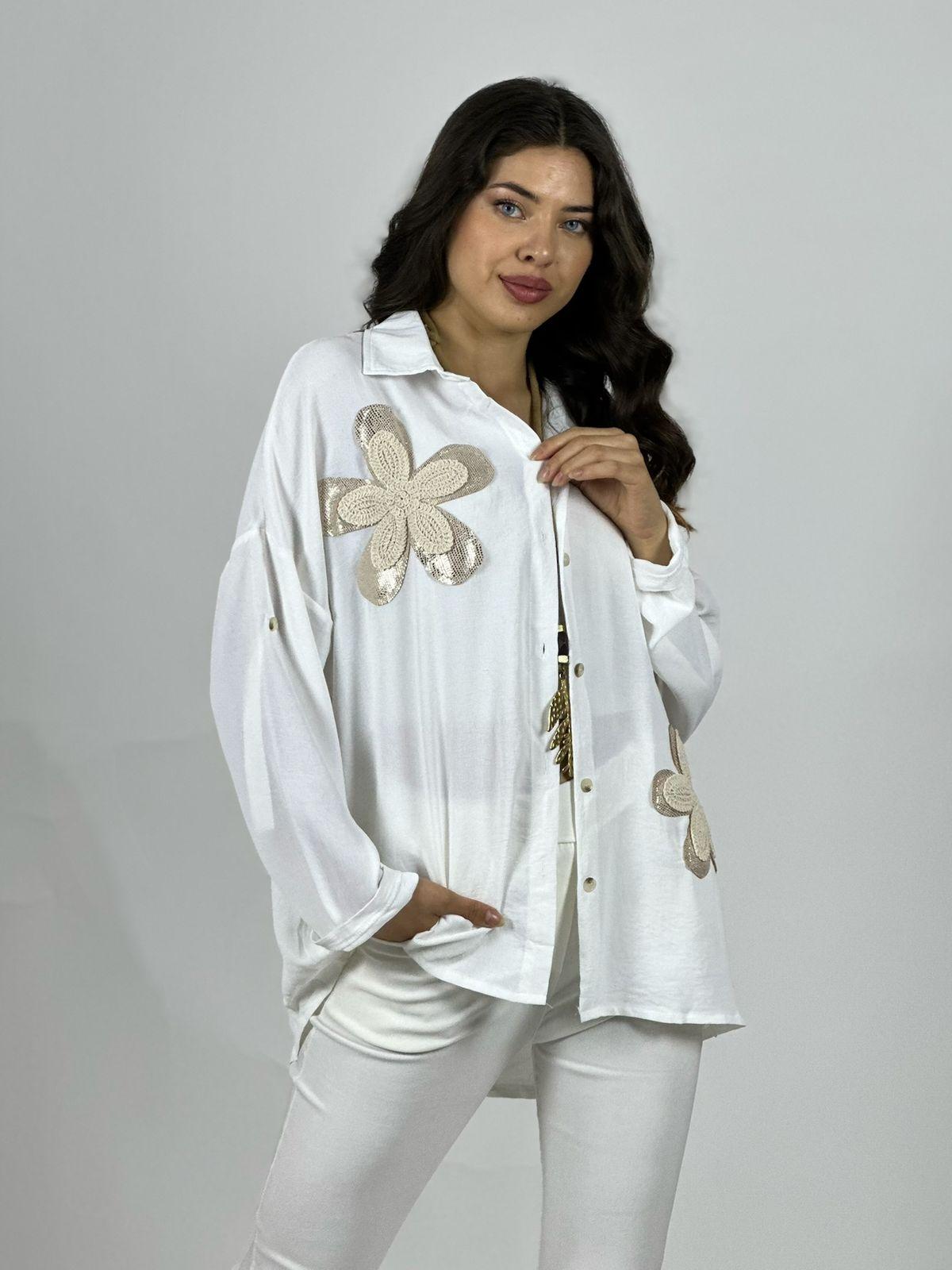 Blusa Flores Bordadas