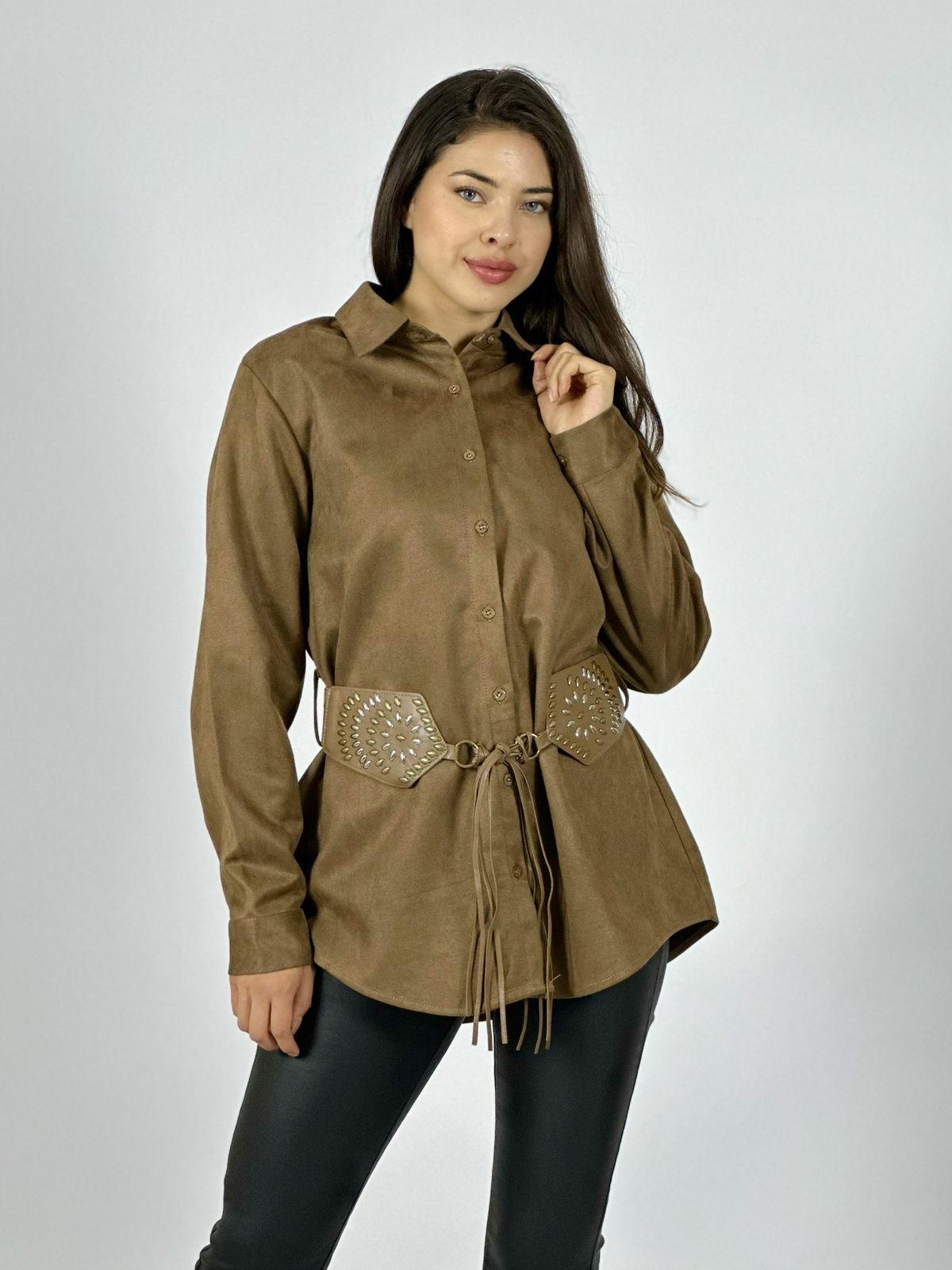 Sobre Camisa Gamuza con Cinturón Boho