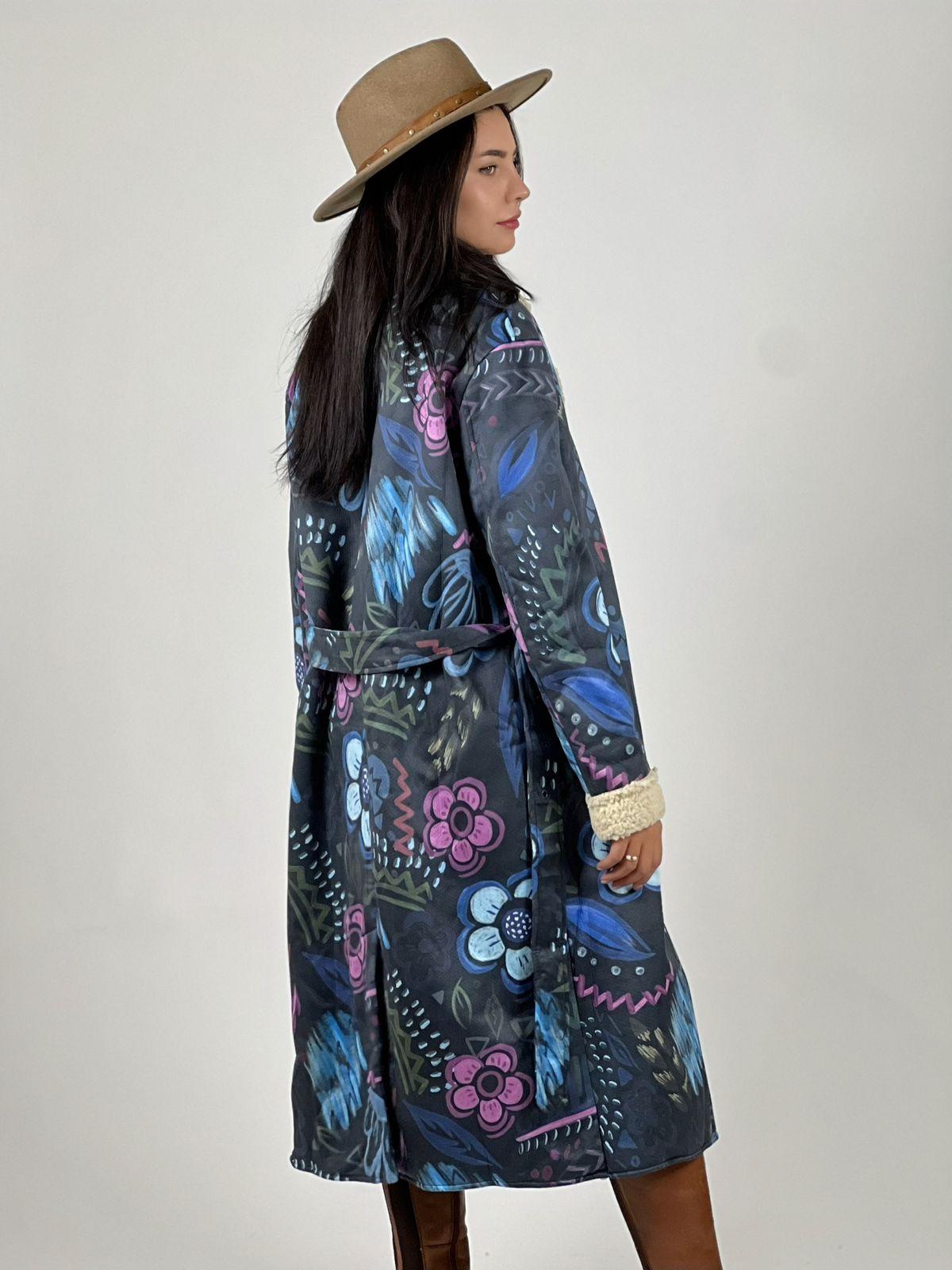 Abrigo Estilo Italiano Diseño Flores