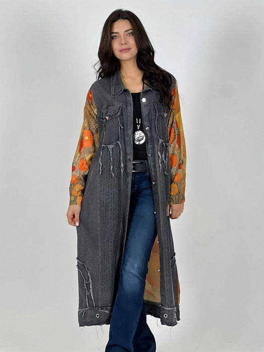 Abrigo de Mezclilla Abotonado Manga Floral