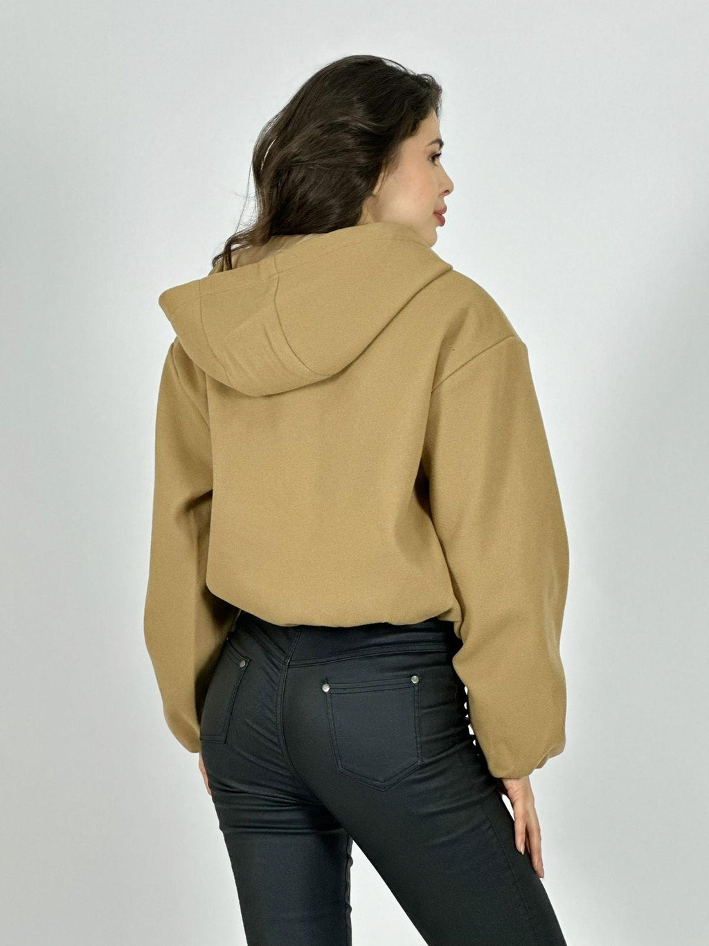 Chaqueta Bomber Corta con Gorro