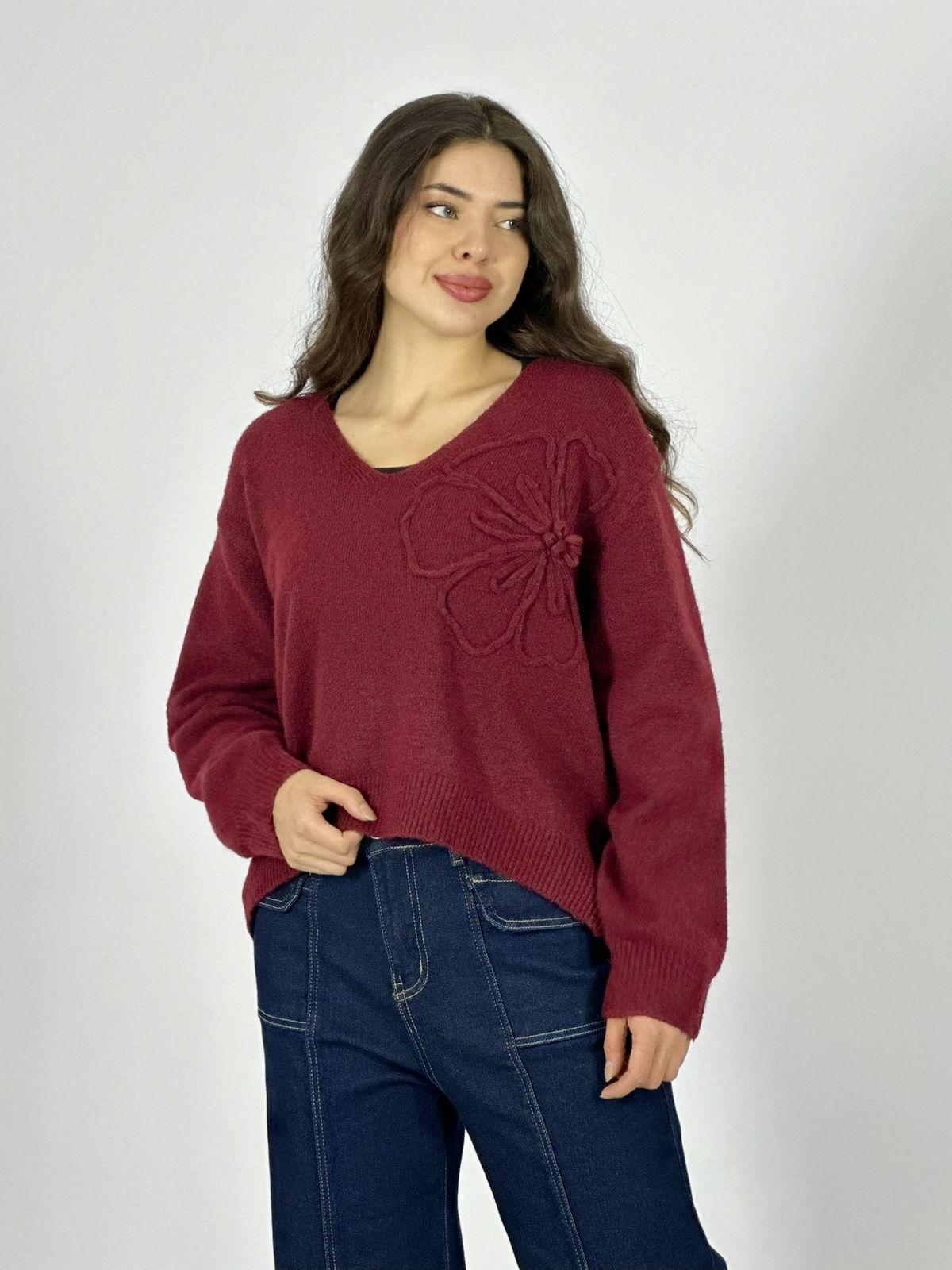 Sweater Lana Flor Bordada