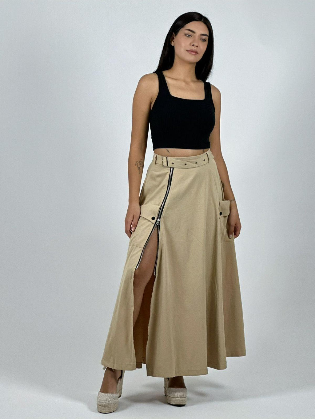Falda Larga Con Cinturón y Cierre Abertura
