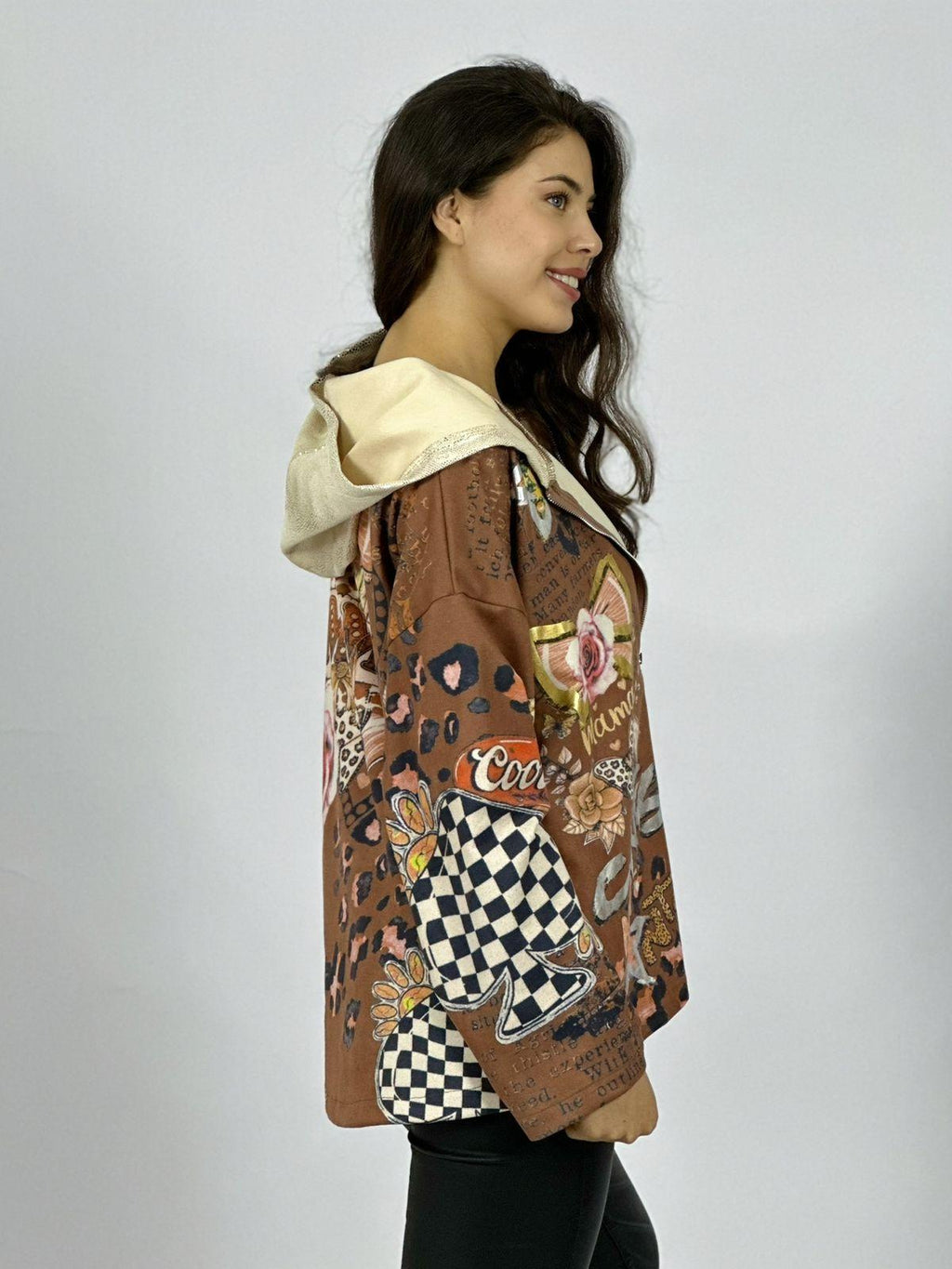 Polerón Gamuza Estampado Flores Print Mariposas
