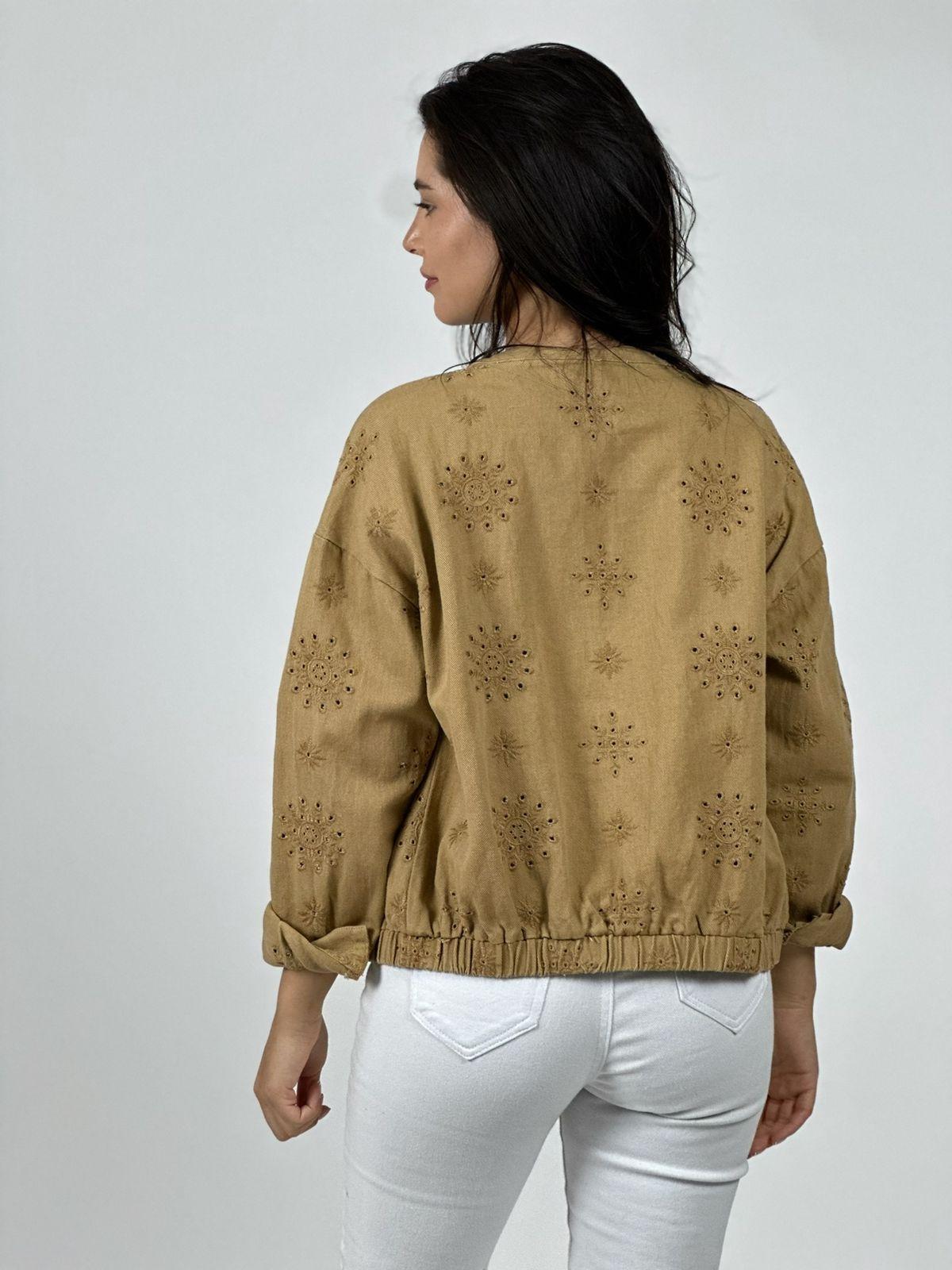 Chaqueta Mezclilla Diseño Broderi