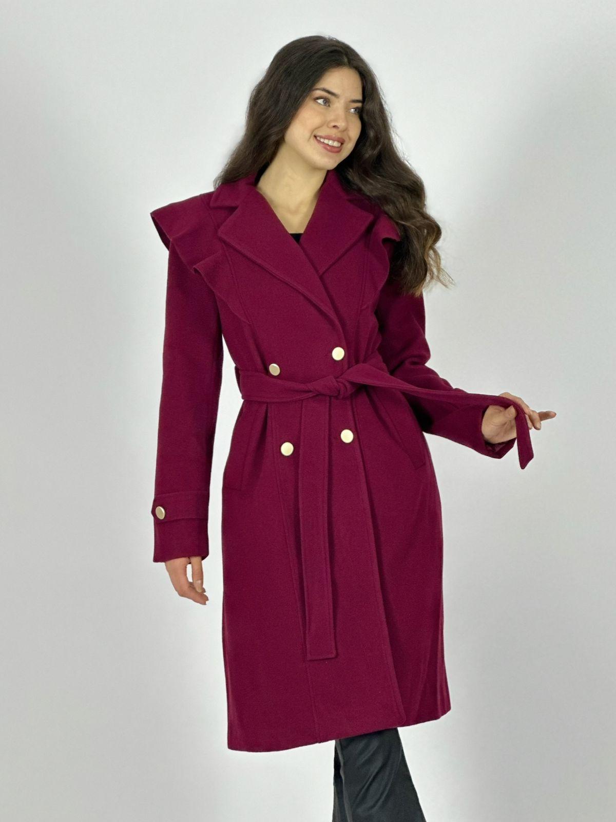 Abrigo Largo de Paño Vuelo en Hombros