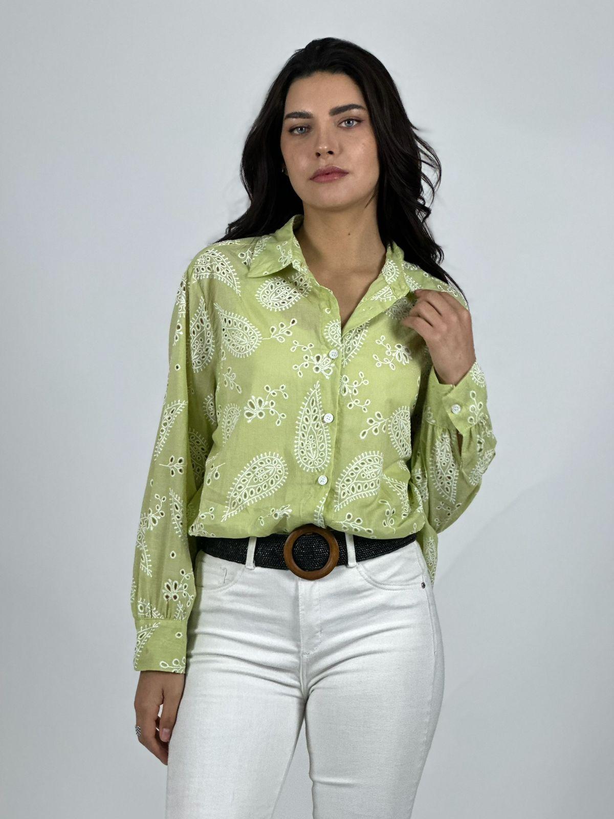 Blusa Bordado Estilo Broderi