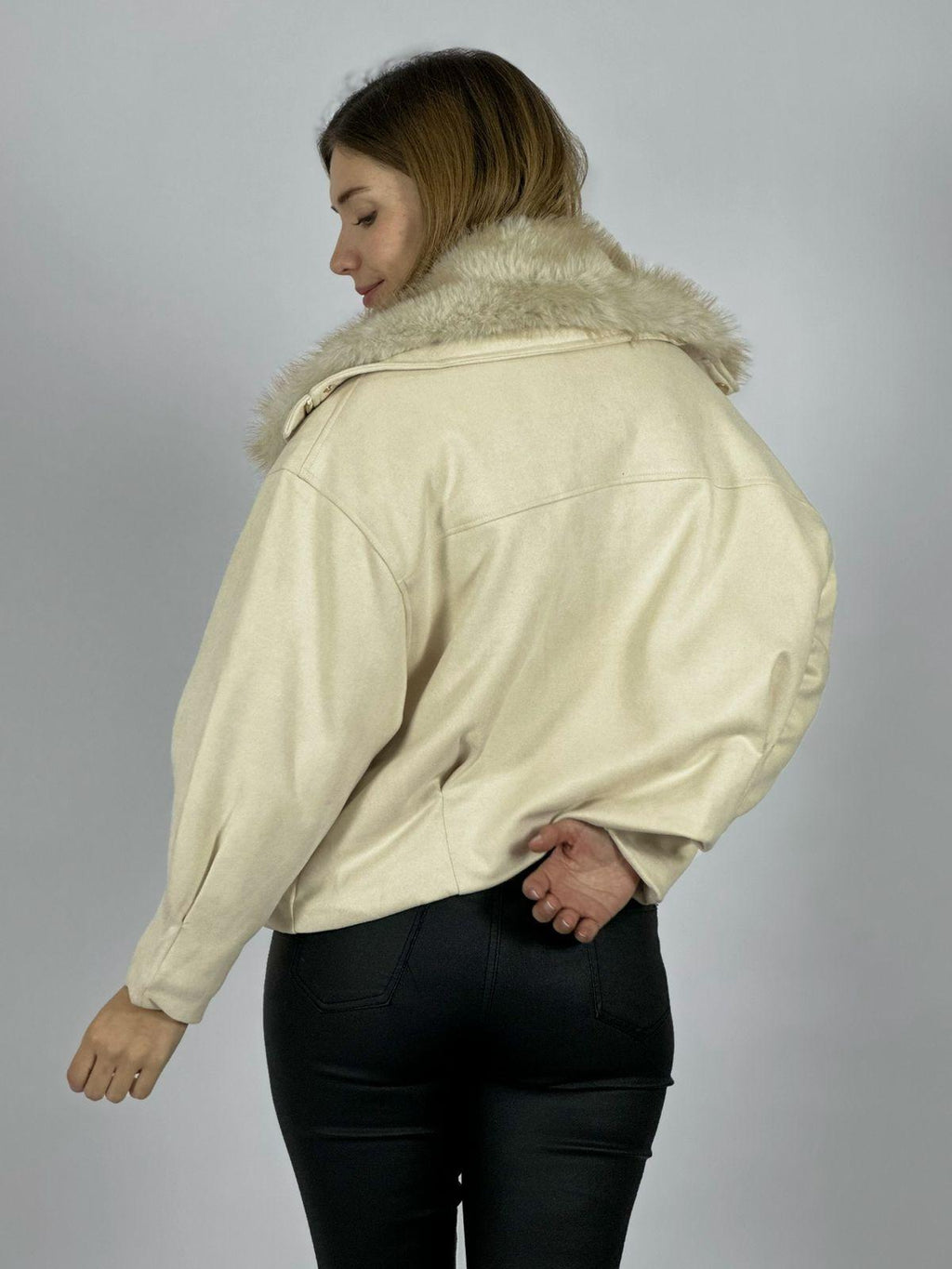Chaqueta Gamuza Acolchada Cuello Peludo