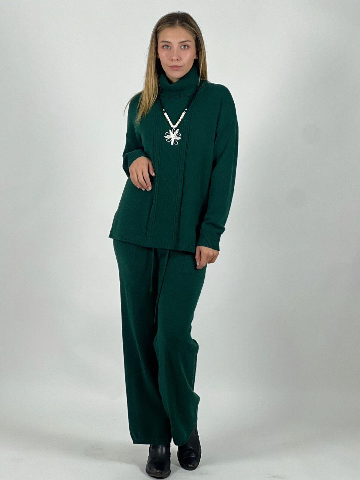 Conjunto Lana Cuello Alto Trenzado Delantero