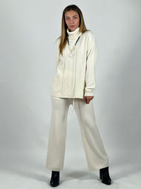 Conjunto Lana Cuello Alto Trenzado Delantero