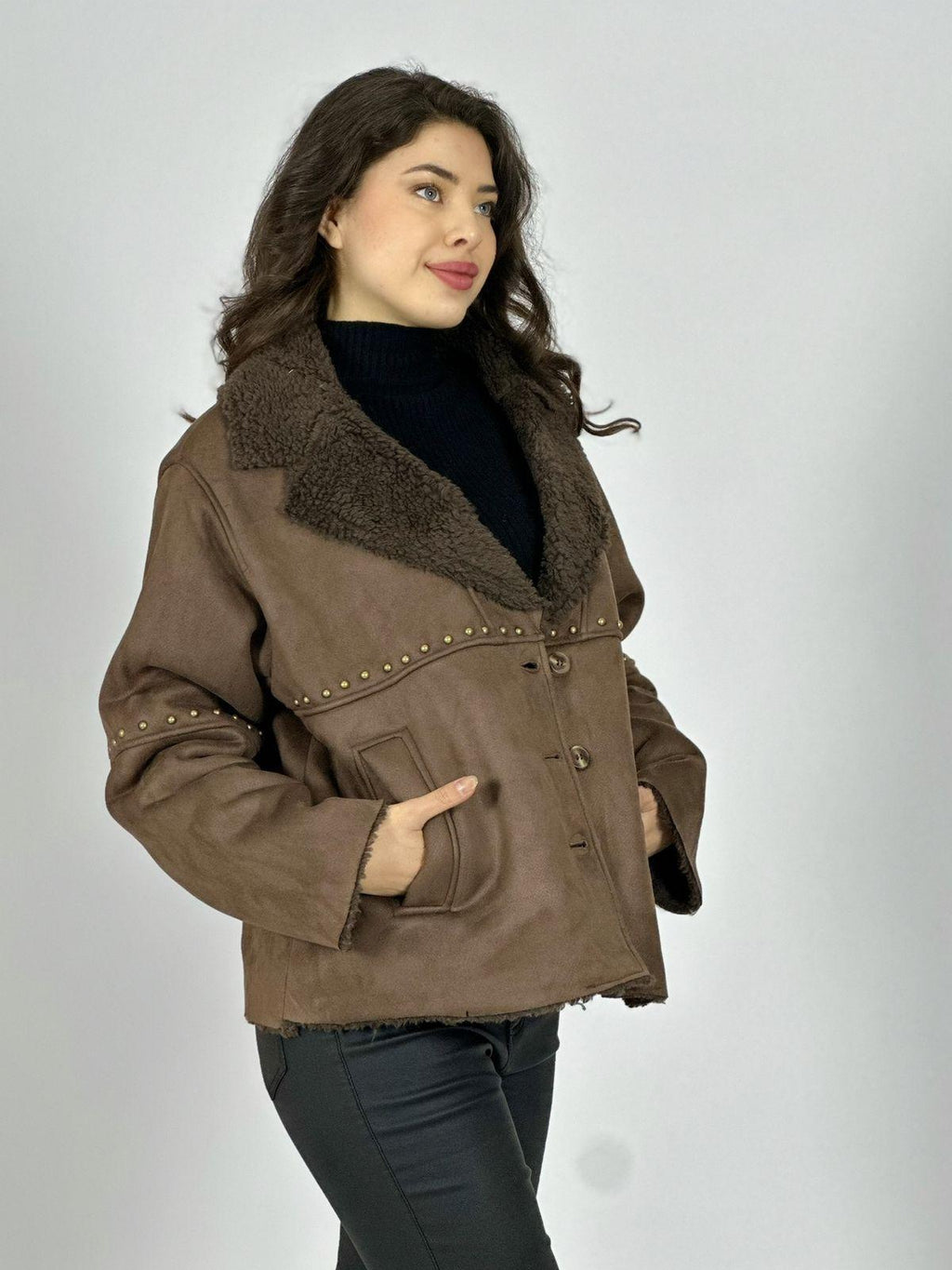 Chaqueta Aviadora Achiporrada con Tachas