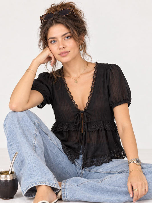 Polera Lencera Amarrada Faroleos de Encaje