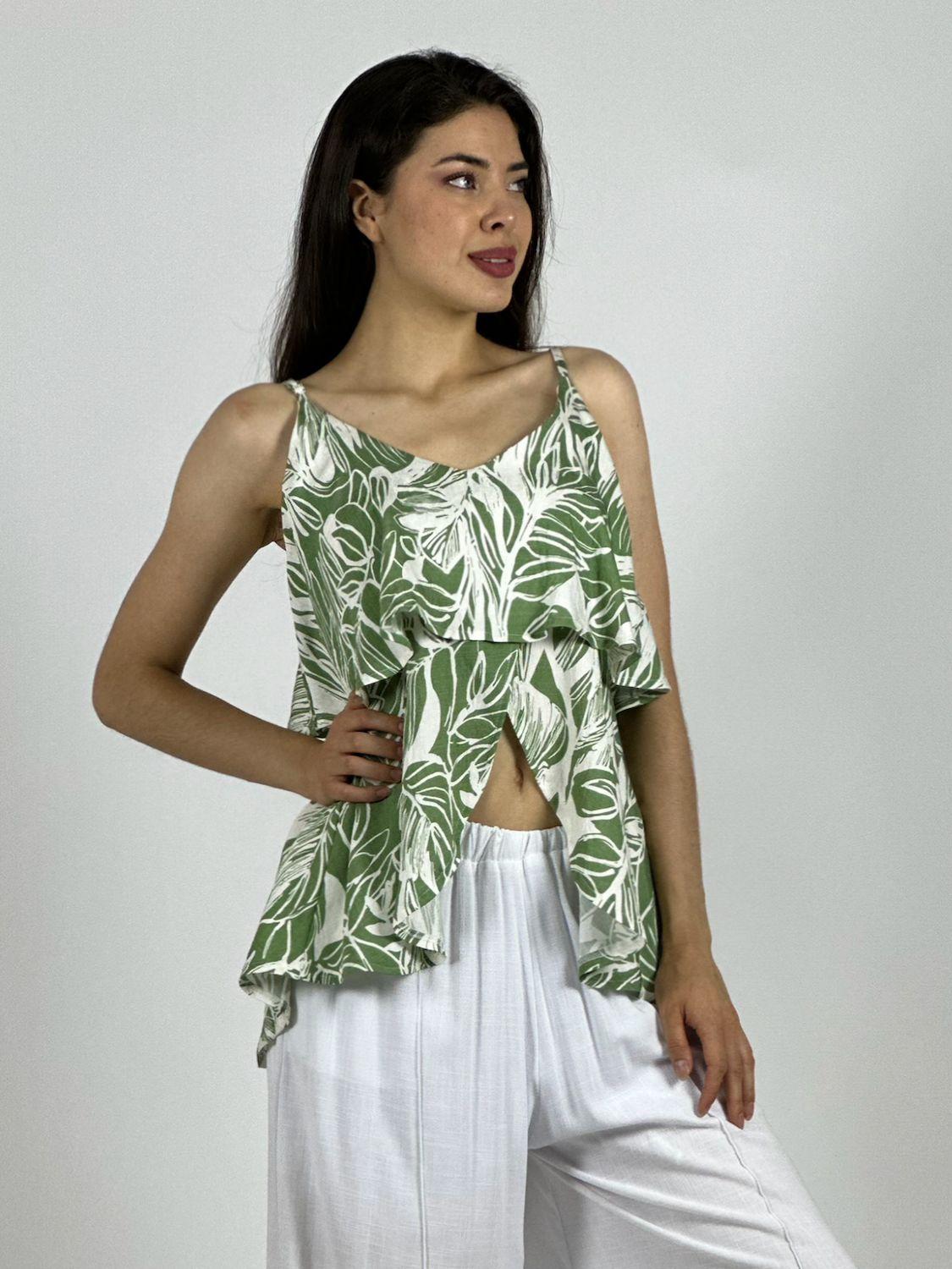 Blusa Con Vuelos Diseño Hojas