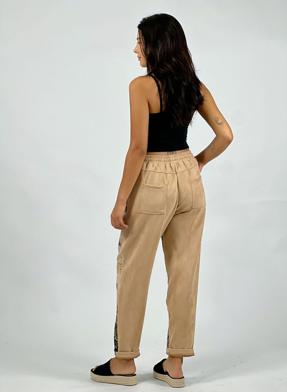 Jogger Gamuza Diseño Estrellas