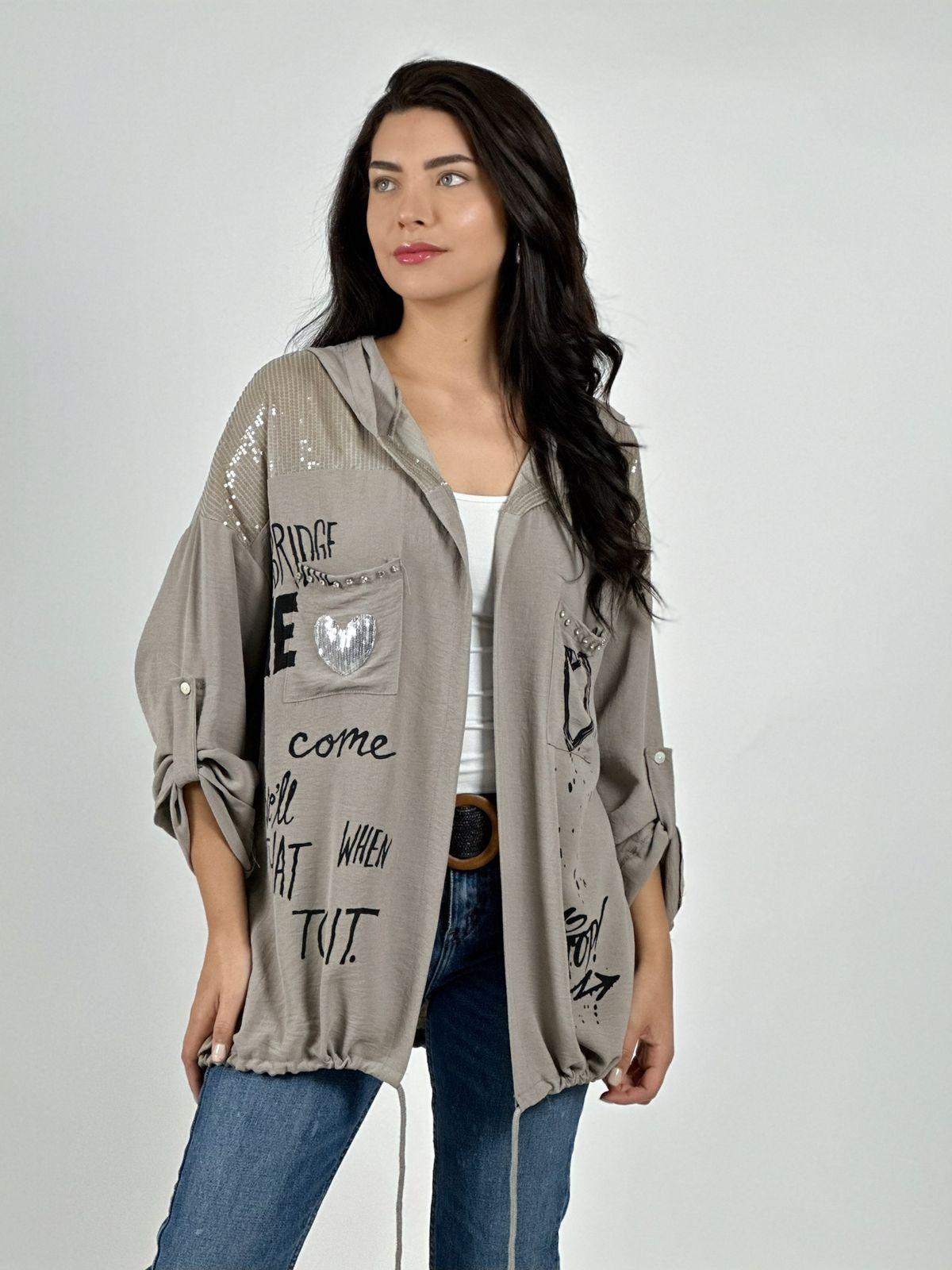 Blusa Crepé  Estampado Letras con Gorro