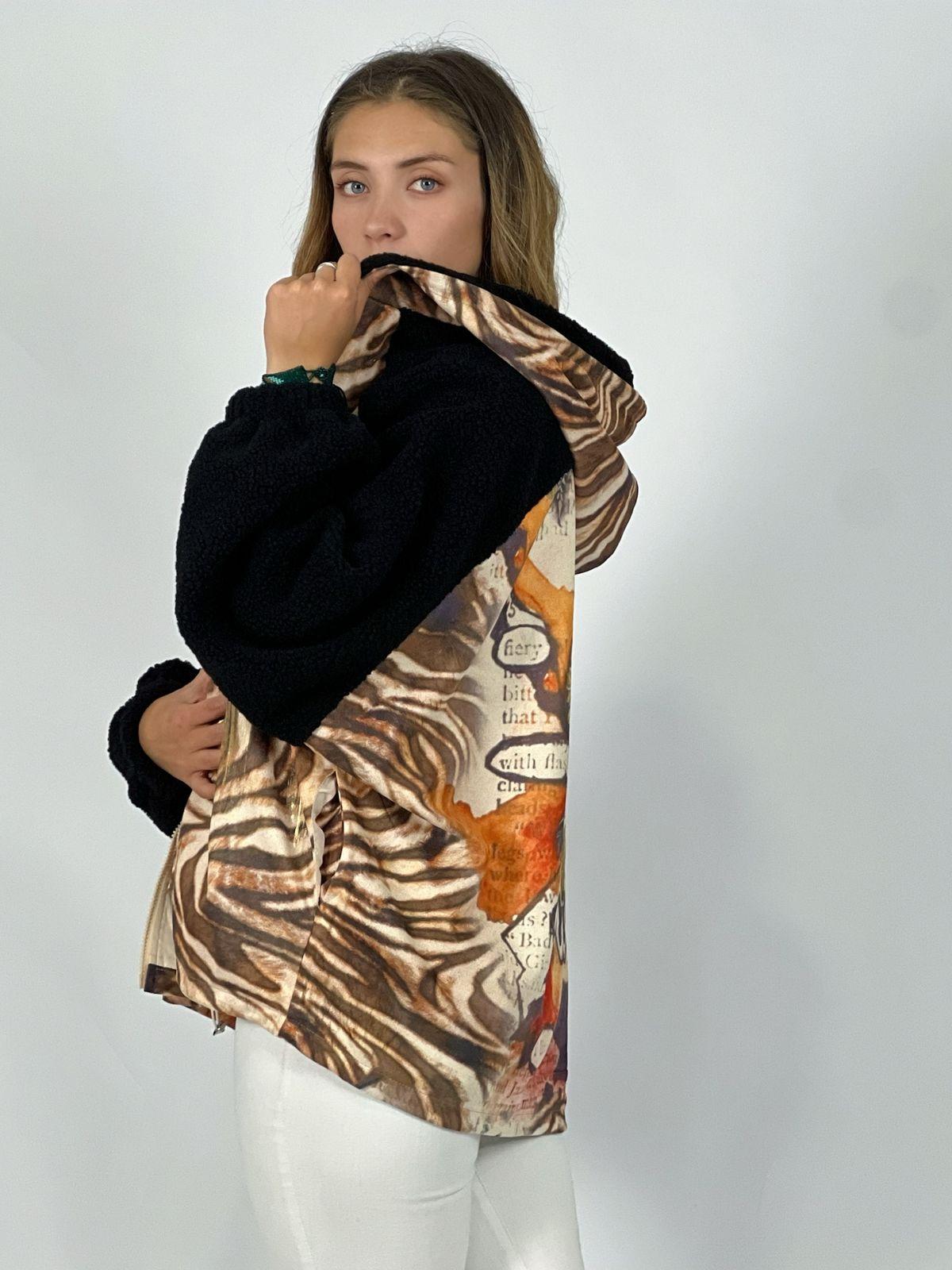 Abrigo Chiporro estampado Cebra