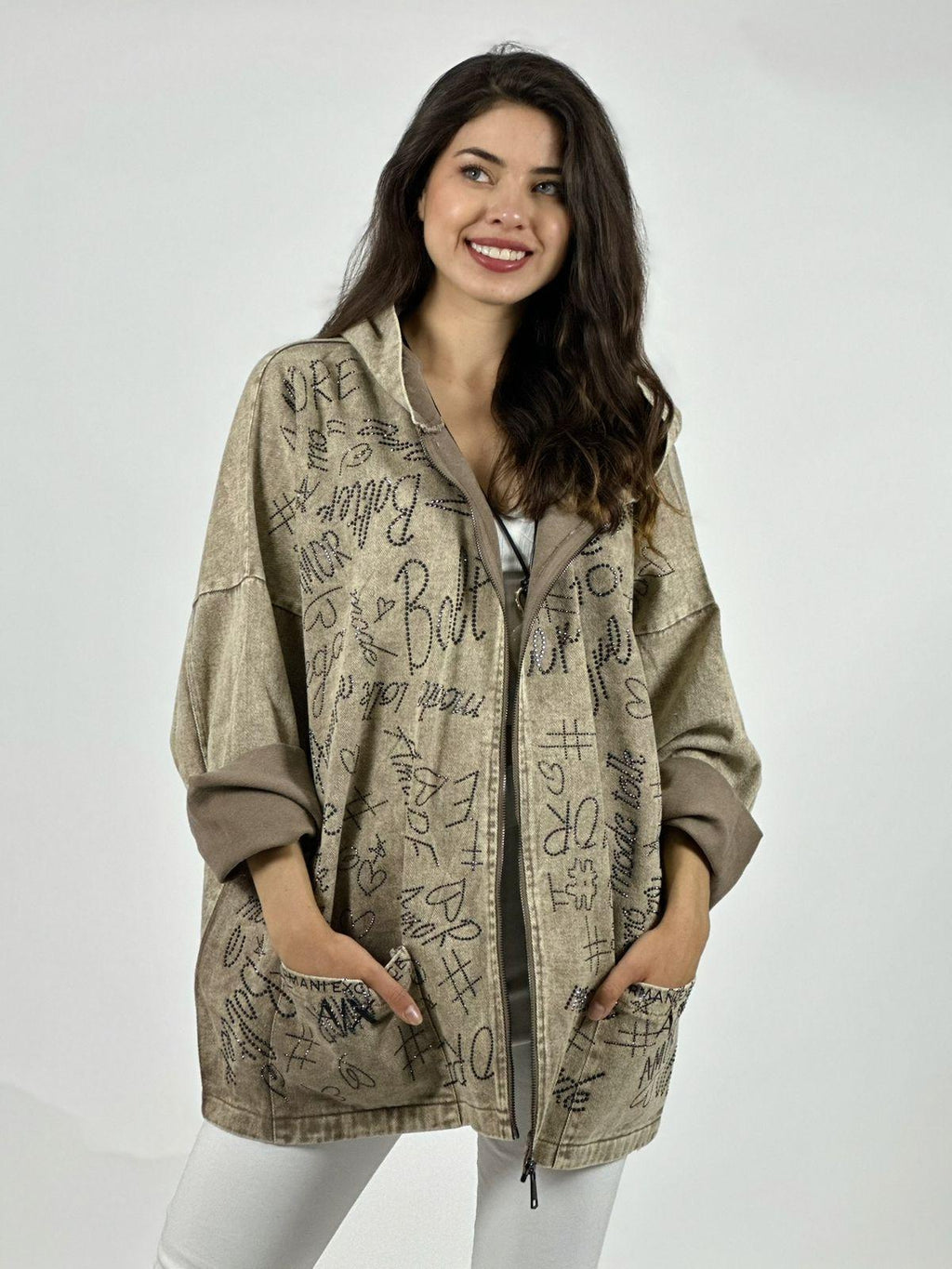 Chaqueta Mezclilla Letras Brillantes