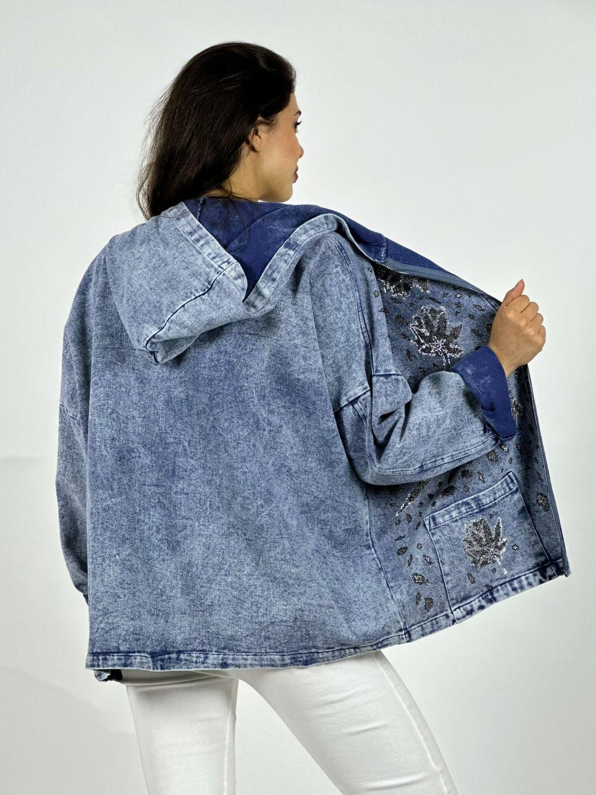 Chaqueta Mezclilla Hojas y Serpientes Escamas