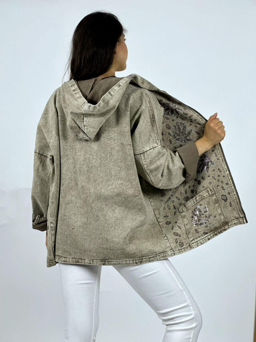 Chaqueta Mezclilla Hojas y Serpientes Escamas