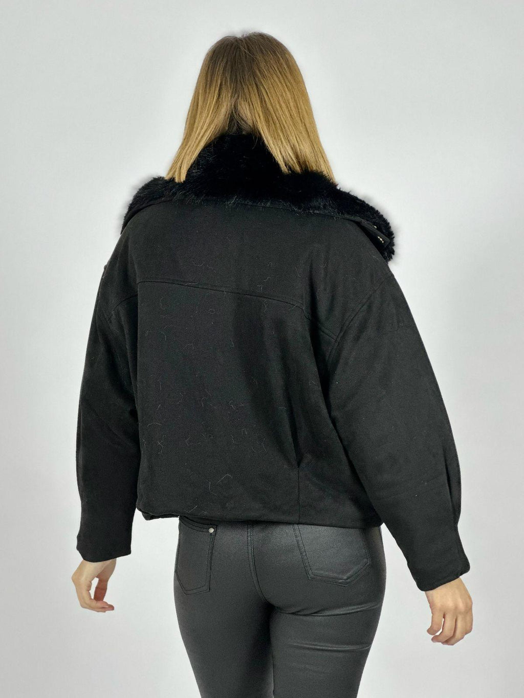 Chaqueta Gamuza Acolchada Cuello Peludo
