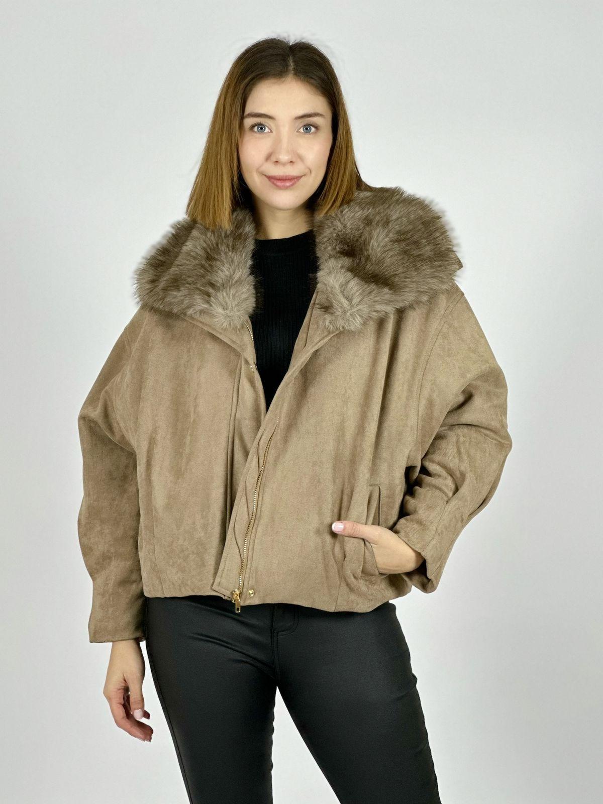 Chaqueta Gamuza Acolchada Cuello Peludo