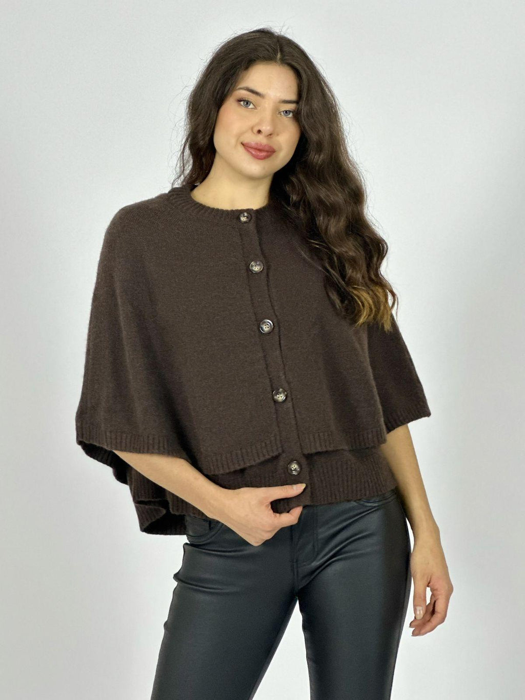 Sweater Lana Abotonado tipo Poncho