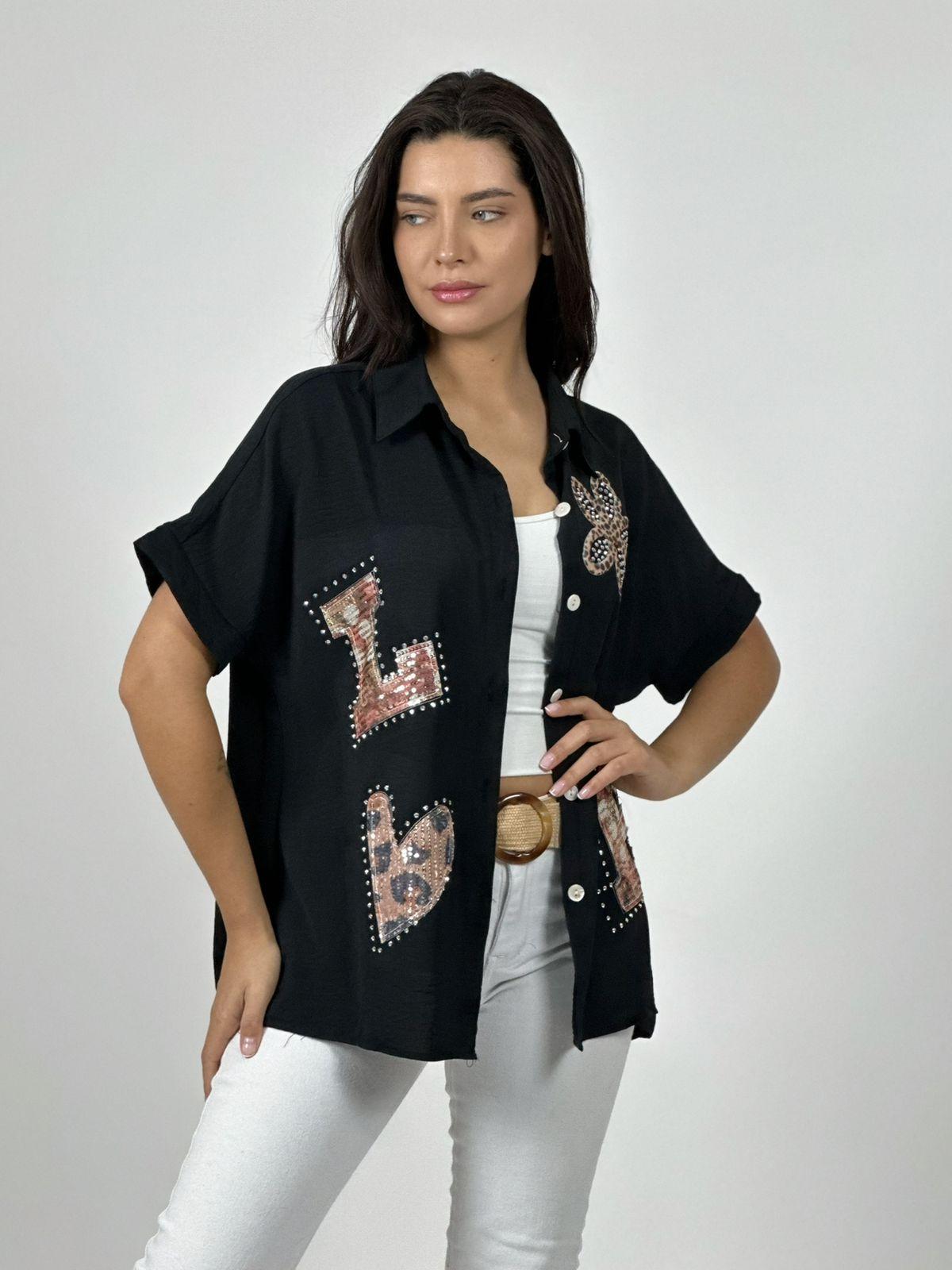 Blusa Crepé Love Print Chic con Brillos