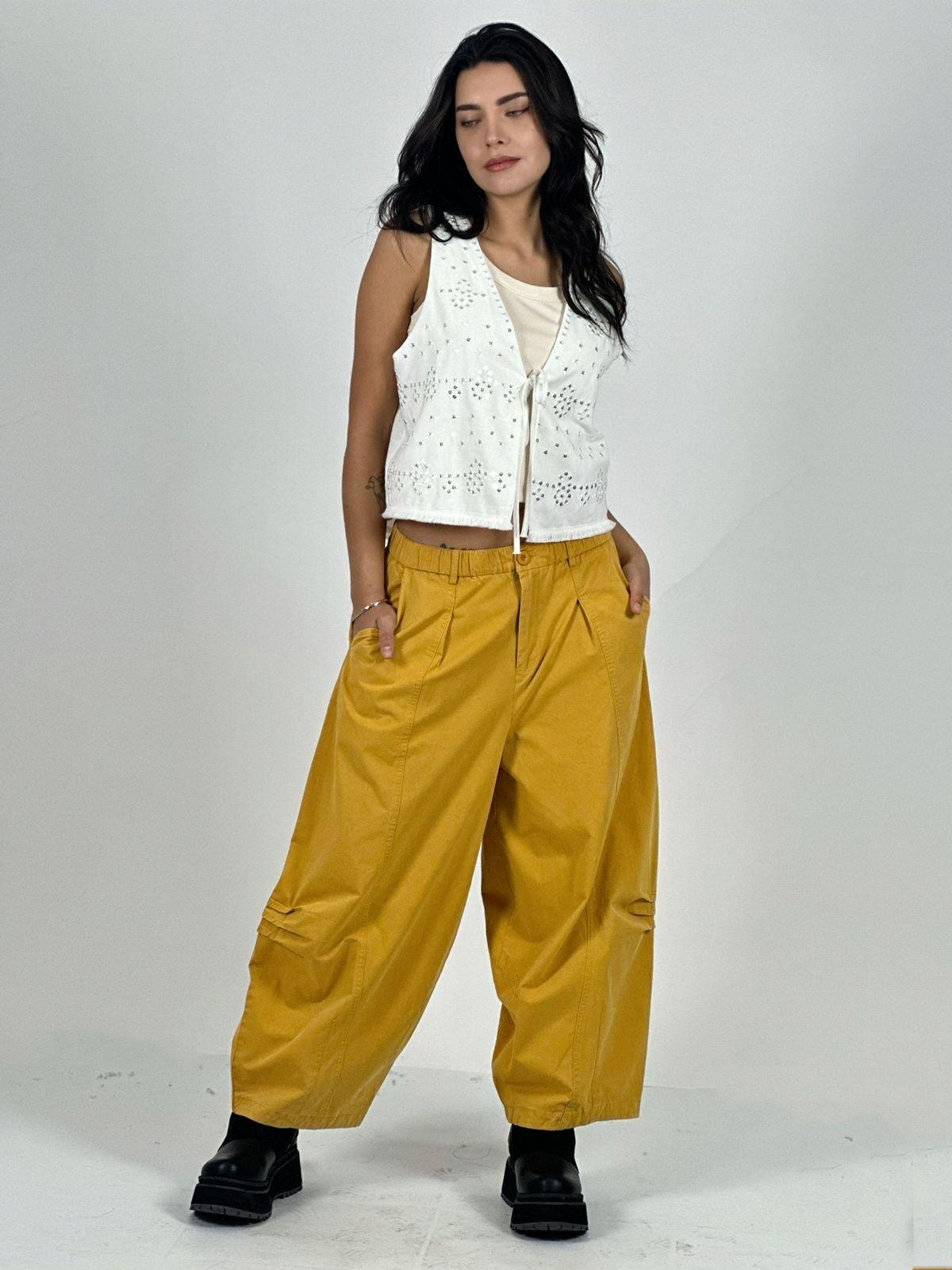 Pantalón Gabardina con Bolsillos
