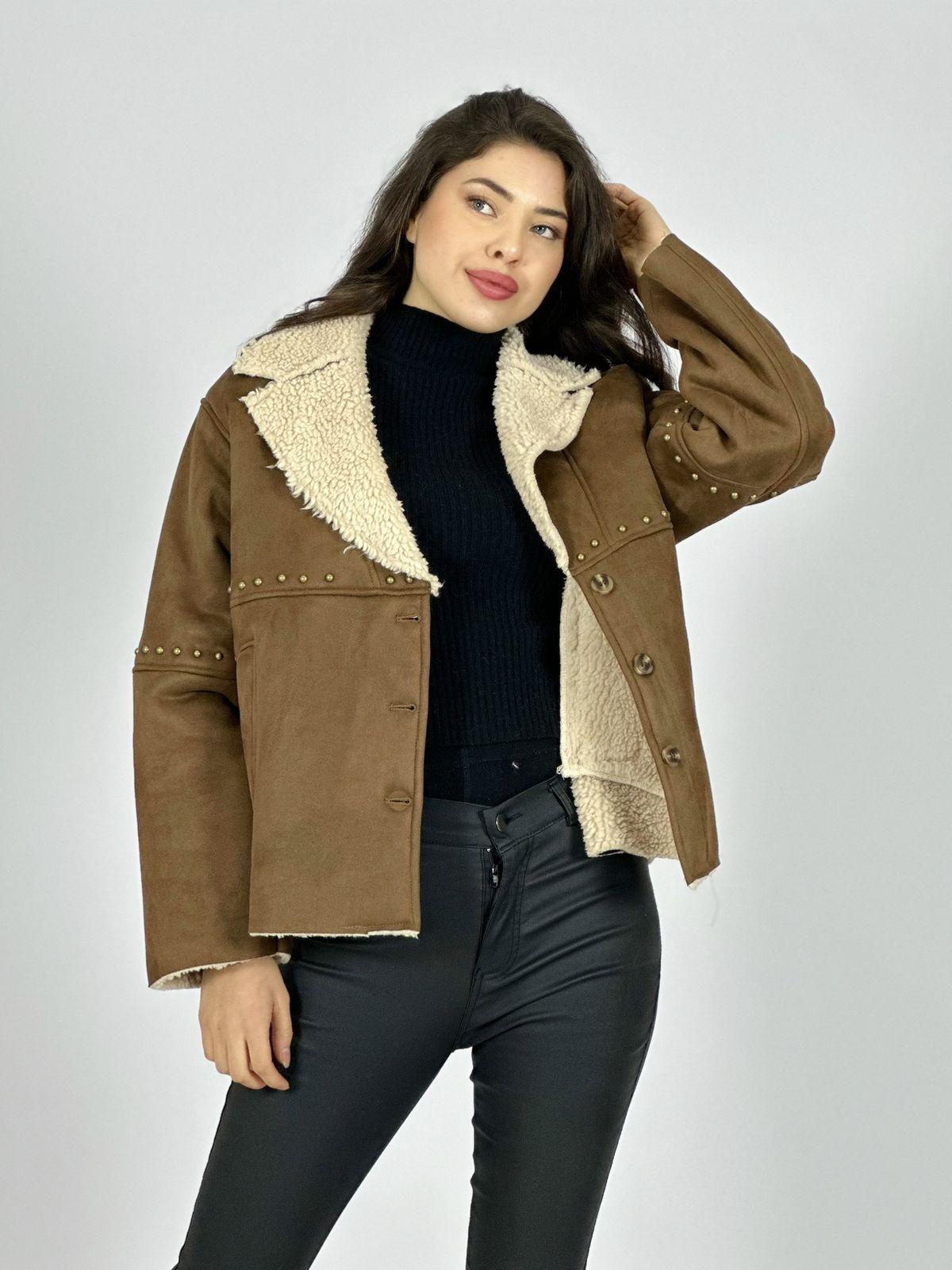 Chaqueta Aviadora Achiporrada con Tachas