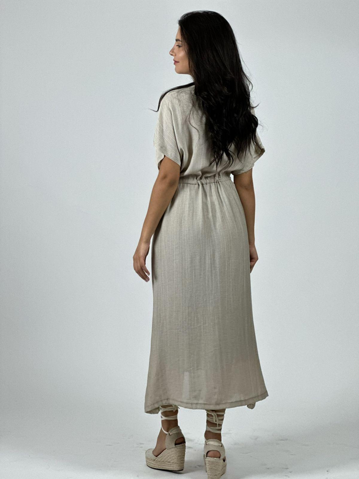 Vestido Abotonado Ajustado en la Cintura