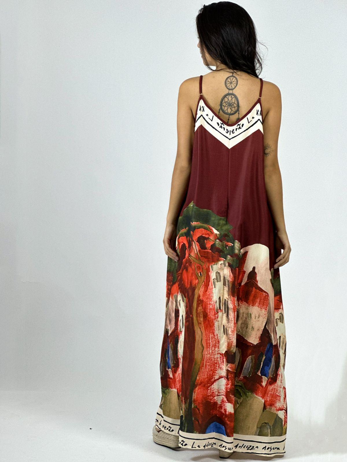 Vestido Flor Abstracta Bordes con Letras