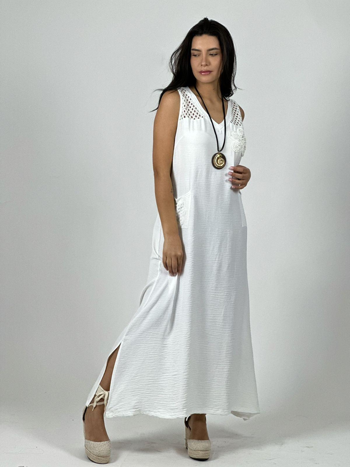 Vestido Crepé Hombros Tejidos y Flor