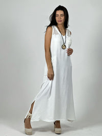 Vestido Crepé Hombros Tejidos y Flor