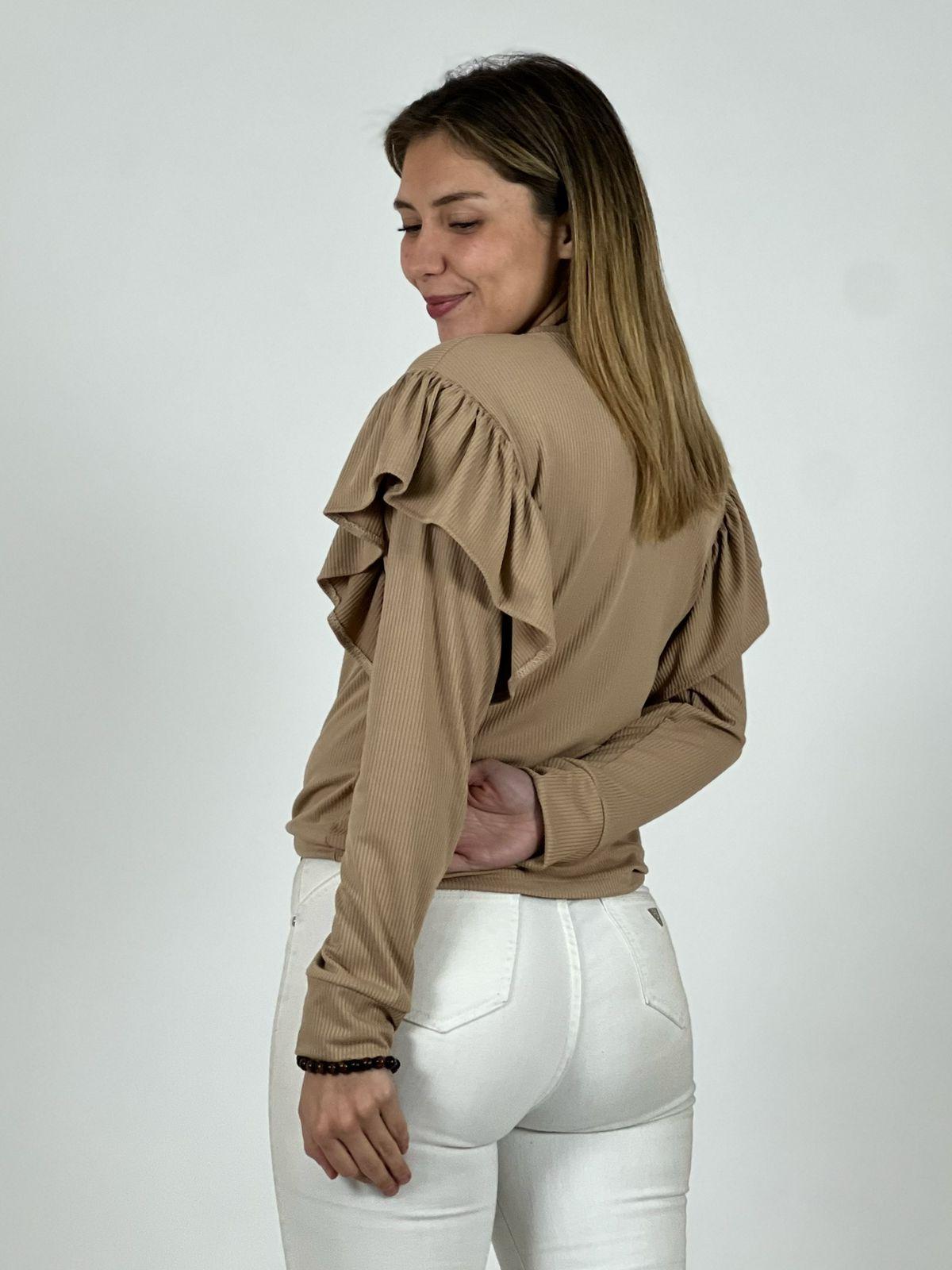 Polera Monserrat Faroleo en Hombros