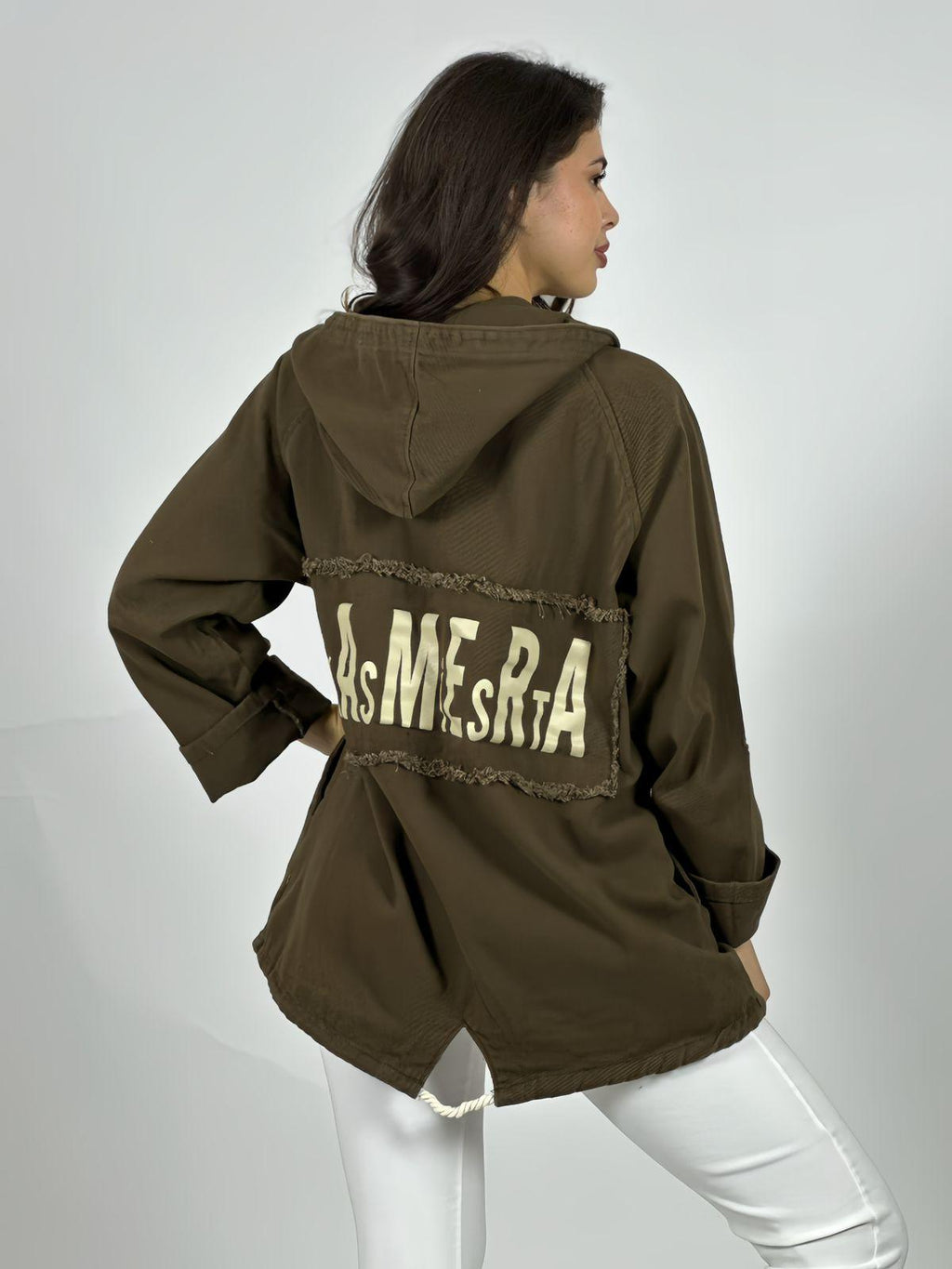 Chaqueta Mezclilla con Cierre Letras Verticales