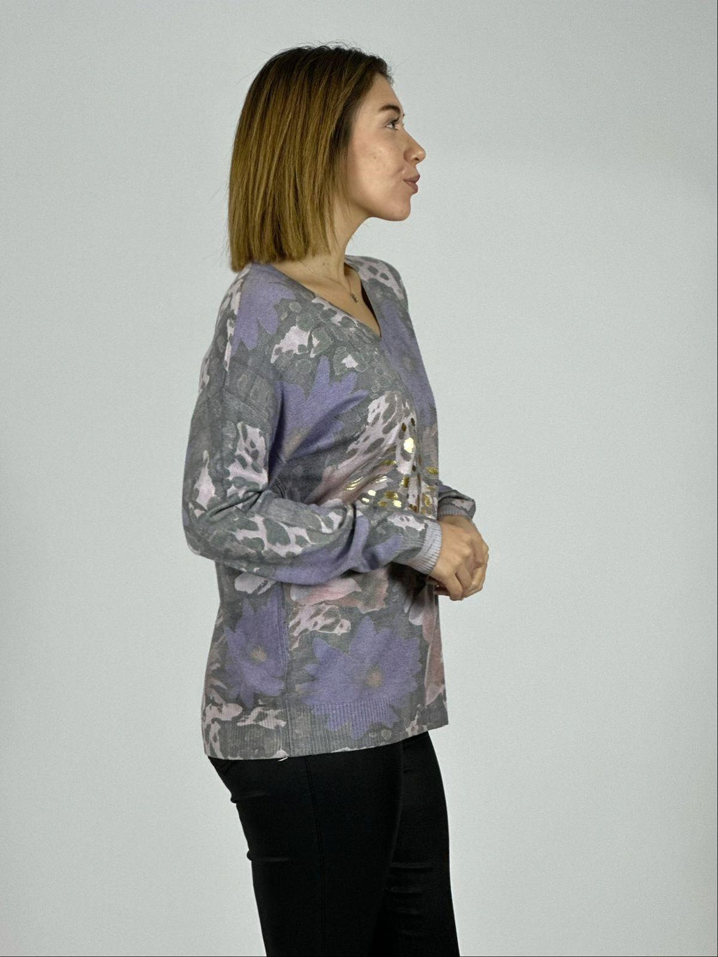 Sweater Cuello V Flores y Print