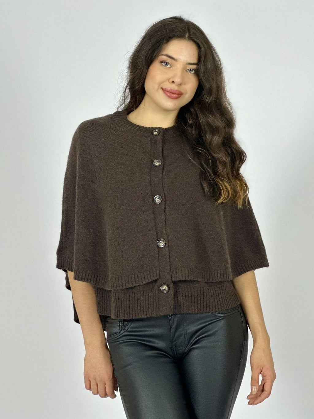 Sweater Lana Abotonado tipo Poncho