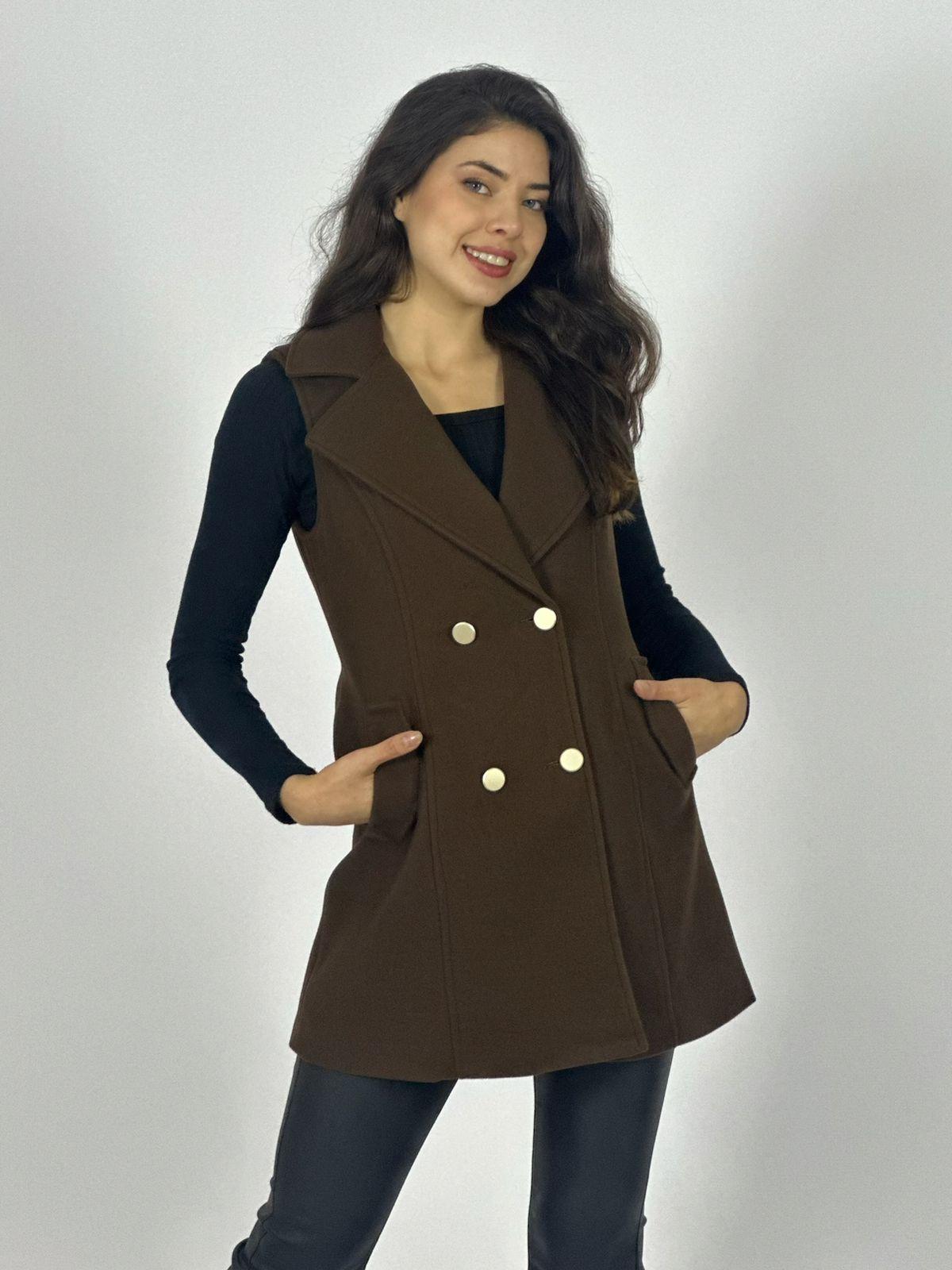 Abrigo Paño Sin Mangas 4 Botones