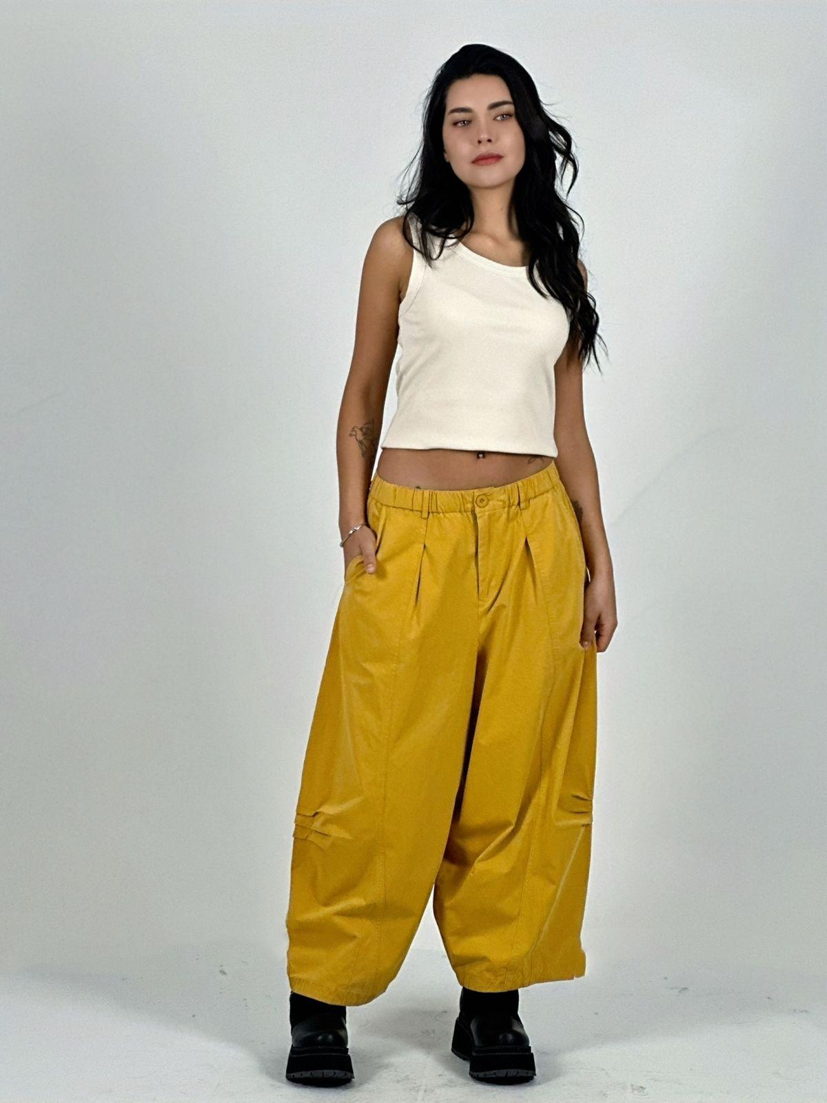 Pantalón Gabardina con Bolsillos