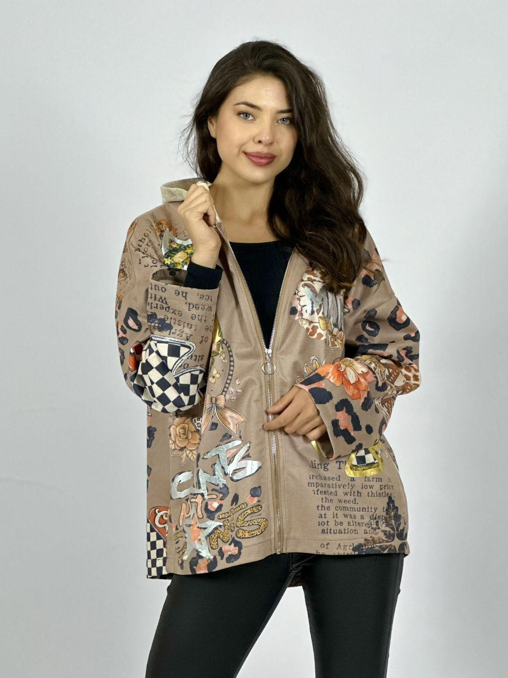 Polerón Gamuza Estampado Flores Print Mariposas