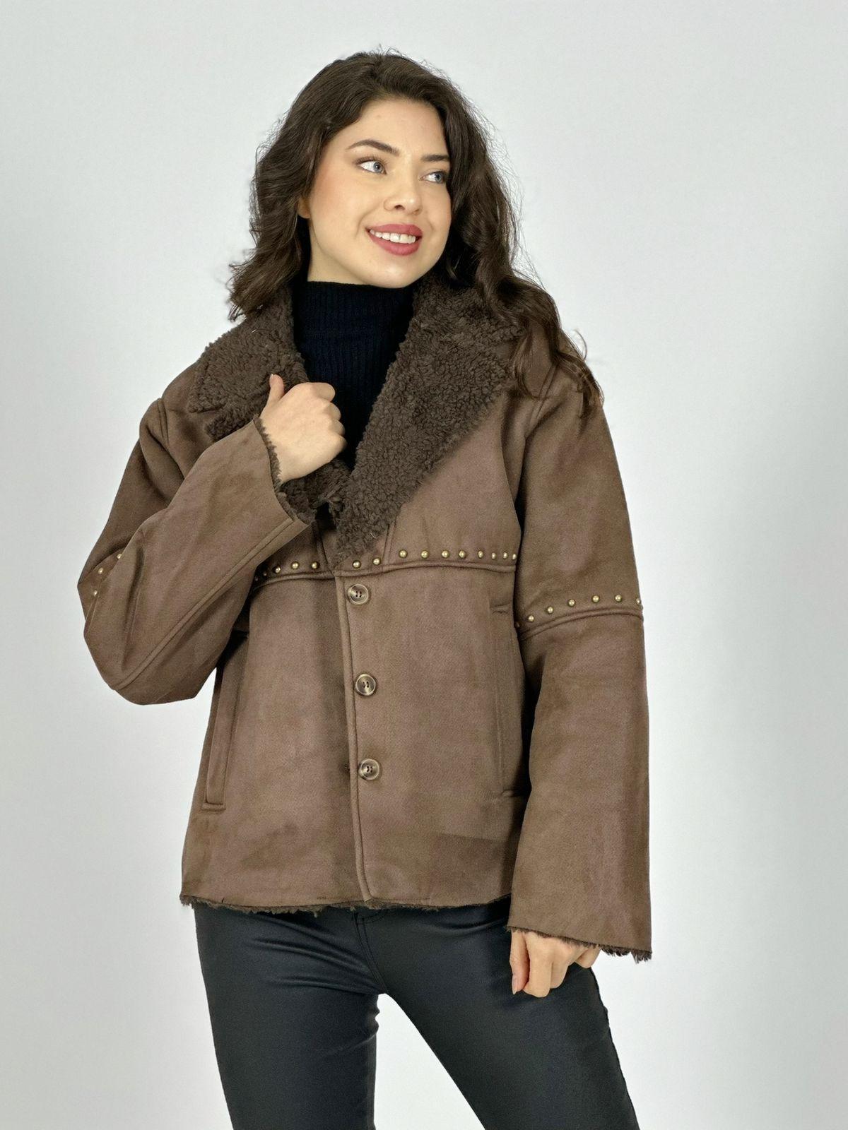 Chaqueta Aviadora Achiporrada con Tachas