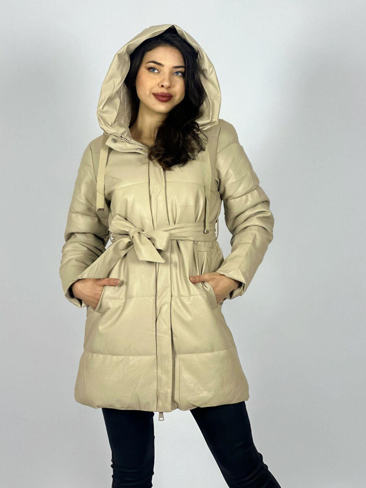 Parka Acolchada Con Cinturón